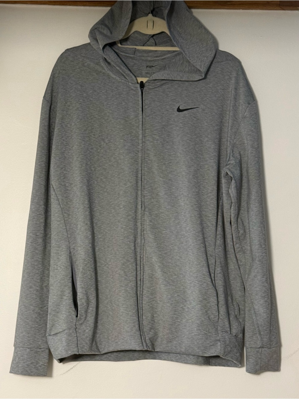 NIKE Yoga Dri-Fit Men’s Lightweight Gray Full-Zip Hoodie Jacket - Picture 9 of 9